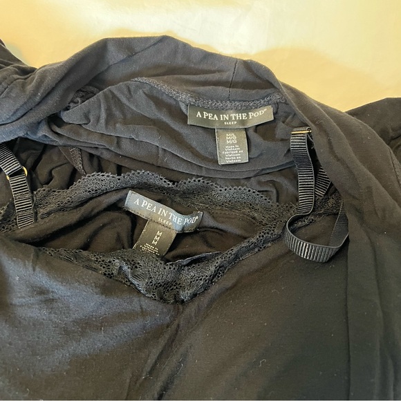 Pea in the Pod Maternity Nightgown and Robe Sets - Picture 3 of 5